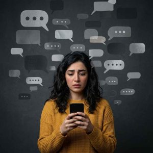 چگونه سر صحبت را باز کنیم؟ (تکنیک‌های طلایی شروع گفتگو با غریبه‌ها)